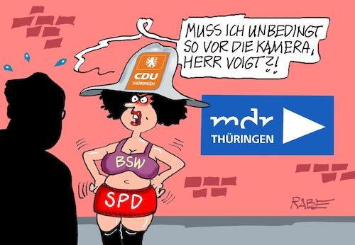 Cartoon: Reizwäsche (medium) by RABE tagged landtagswahl,thüringen,septemper,cdu,afd,mario,voigt,bernd,höcke,tv,duell,fernsehduell,rabe,ralf,böhme,cartoon,karikatur,pressezeichnung,farbcartoon,tagescartoon,sachsen,wechselwähler,sahra,wagenknecht,wolf,bsw,spd,sondierung,sondierungsgespräch,koalöitionsgespräch,mdr,studio,reizwäsche,unterwäsche,bh,slip,büstenhalter,schlüpfer,landtagswahl,thüringen,septemper,cdu,afd,mario,voigt,bernd,höcke,tv,duell,fernsehduell,rabe,ralf,böhme,cartoon,karikatur,pressezeichnung,farbcartoon,tagescartoon,sachsen,wechselwähler,sahra,wagenknecht,wolf,bsw,spd,sondierung,sondierungsgespräch,koalöitionsgespräch,mdr,studio,reizwäsche,unterwäsche,bh,slip,büstenhalter,schlüpfer