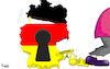 Cartoon: Lockdown (small) by Fish tagged lockdown,deutschland,schlüssel,zerbrochen,strategie,nach,ersatzschlüssel,schloss,corona,ansteckung,pandemie,merkel,bundesregierung,schlüsselloch