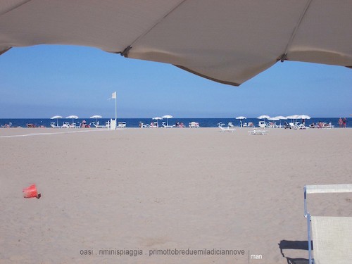 Cartoon: Rimini spiaggia (medium) by Enzo Maneglia Man tagged foto,fotografia,mare,rimini,italia,oasi,piaggia