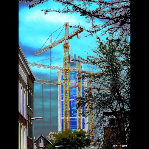Cartoon: MH - Three Cranes (medium) by MoArt Rotterdam tagged rotterdam,hijskraan,crane,drie,three,bouwen,building,construct,werk,doorkijkje,seethrough